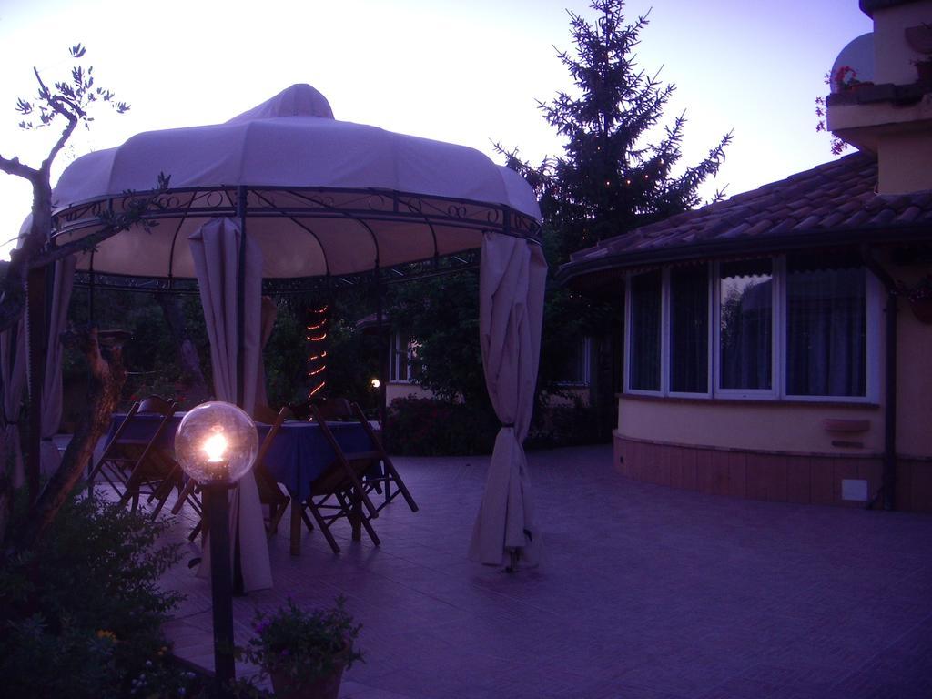 Aia Di Lazzaro Agriturismo Casalbore Екстериор снимка