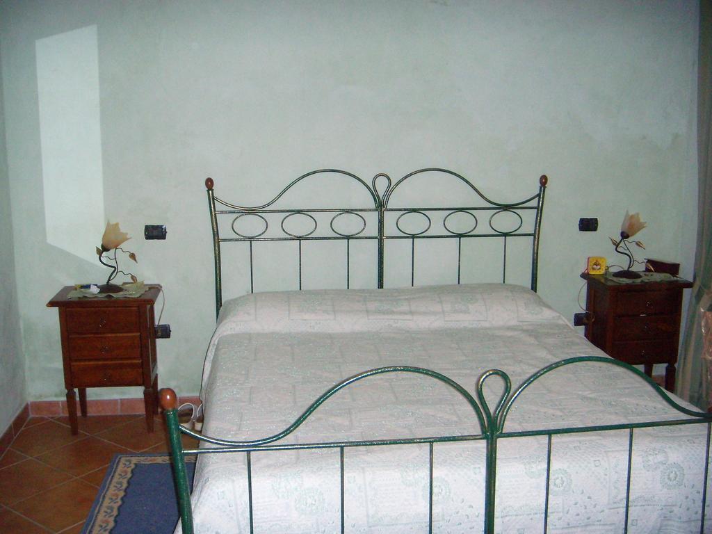 Aia Di Lazzaro Agriturismo Casalbore Стая снимка