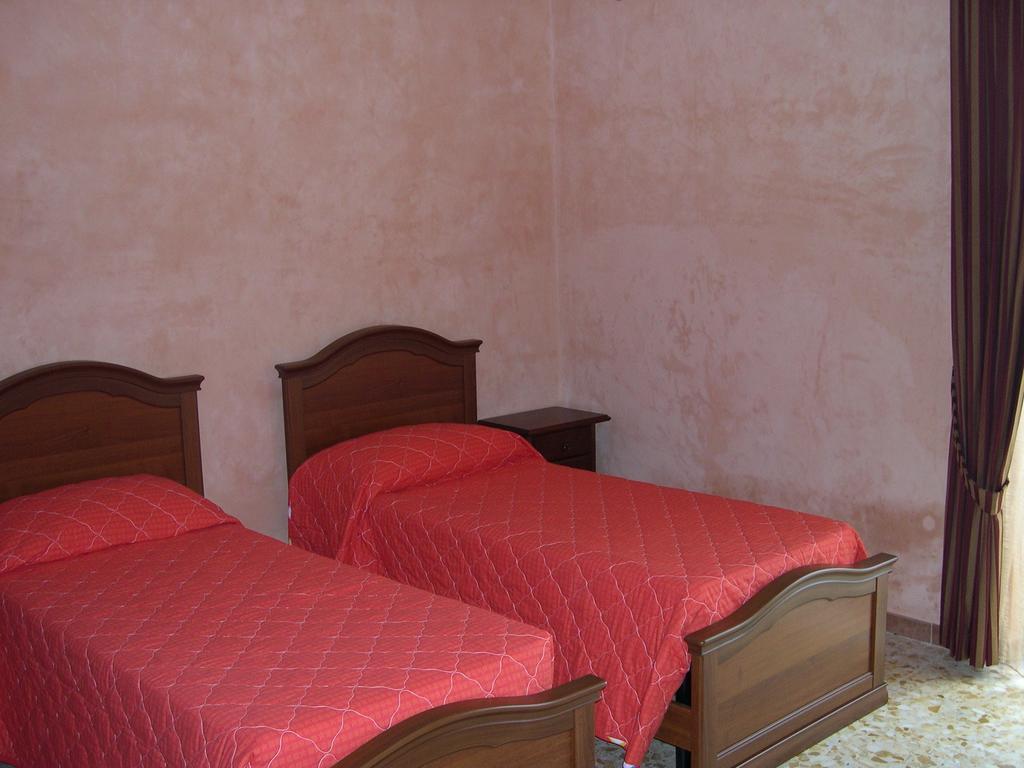 Aia Di Lazzaro Agriturismo Casalbore Стая снимка