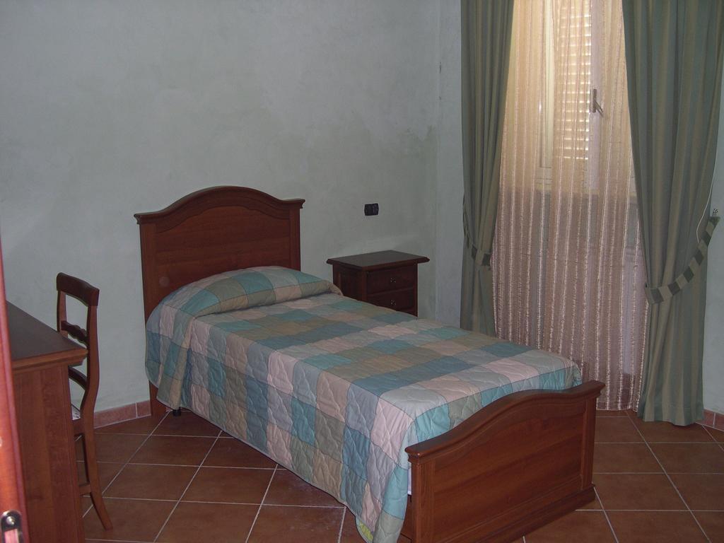 Aia Di Lazzaro Agriturismo Casalbore Стая снимка