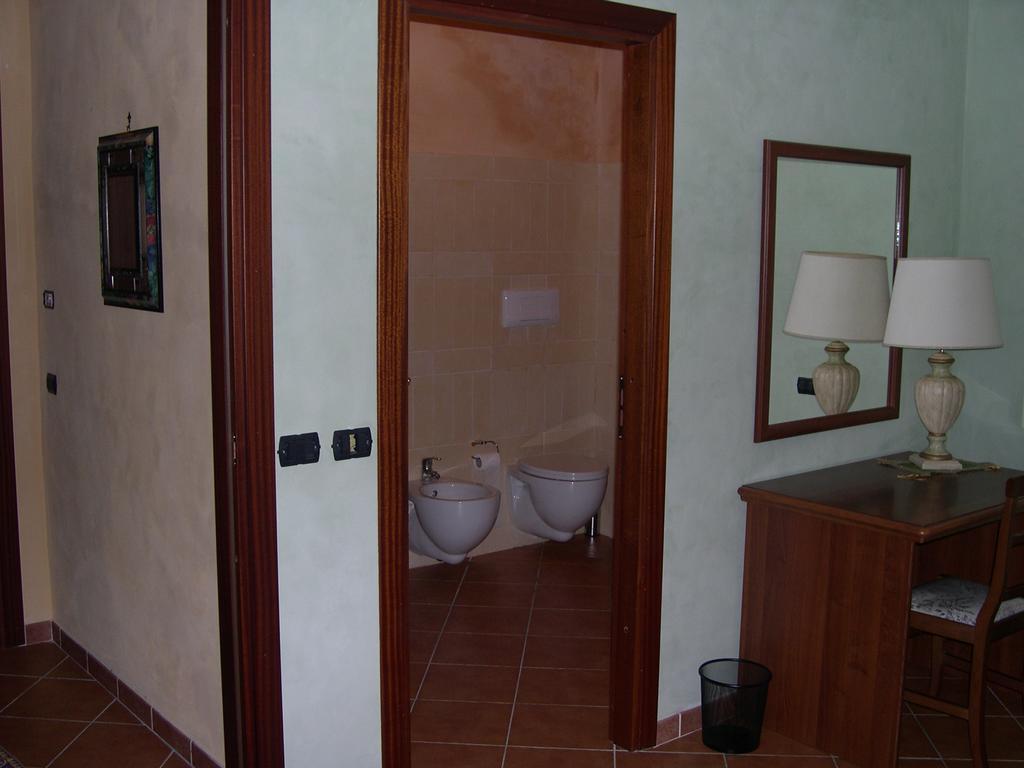 Aia Di Lazzaro Agriturismo Casalbore Стая снимка