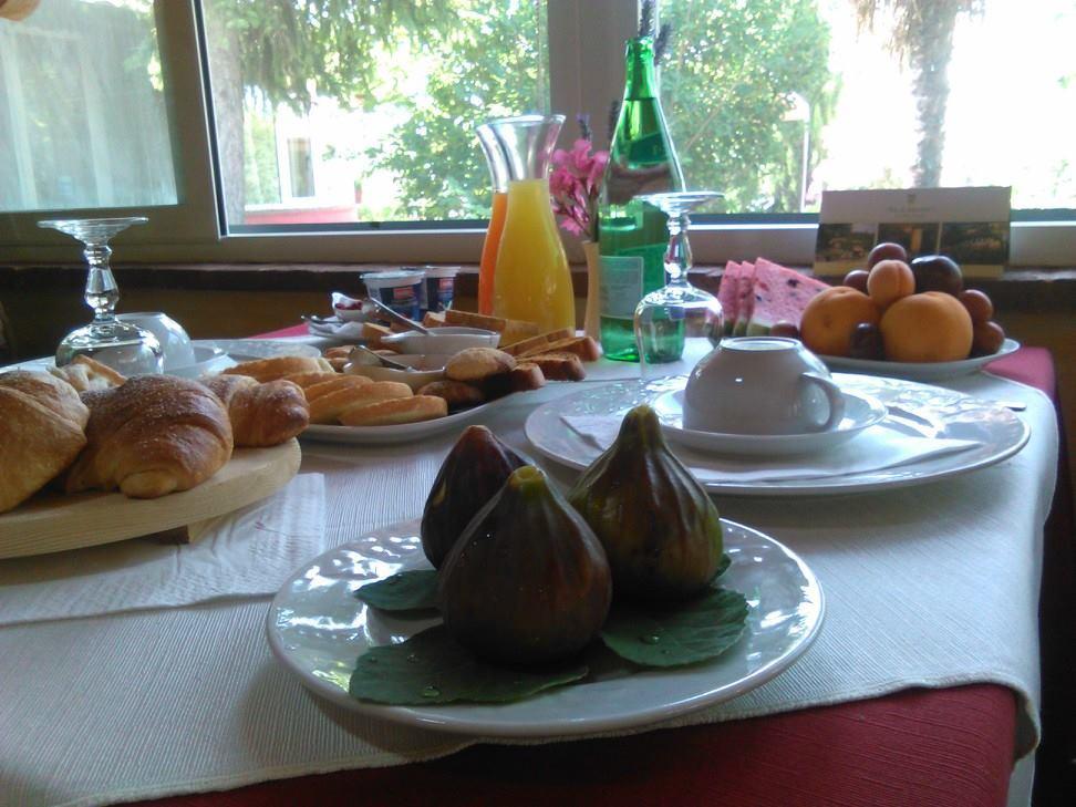 Aia Di Lazzaro Agriturismo Casalbore Екстериор снимка